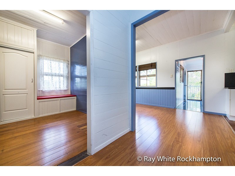 4 Bartlem Street, Allenstown QLD 4700