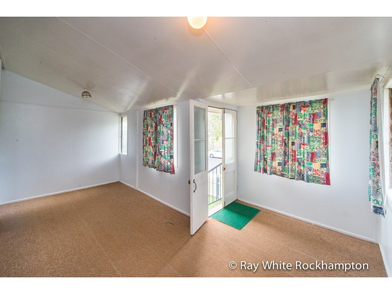 4 Bartlem Street, Allenstown QLD 4700