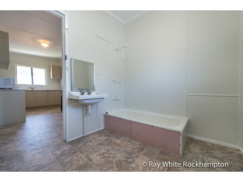 172 Denison Lane, Rockhampton City QLD 4700