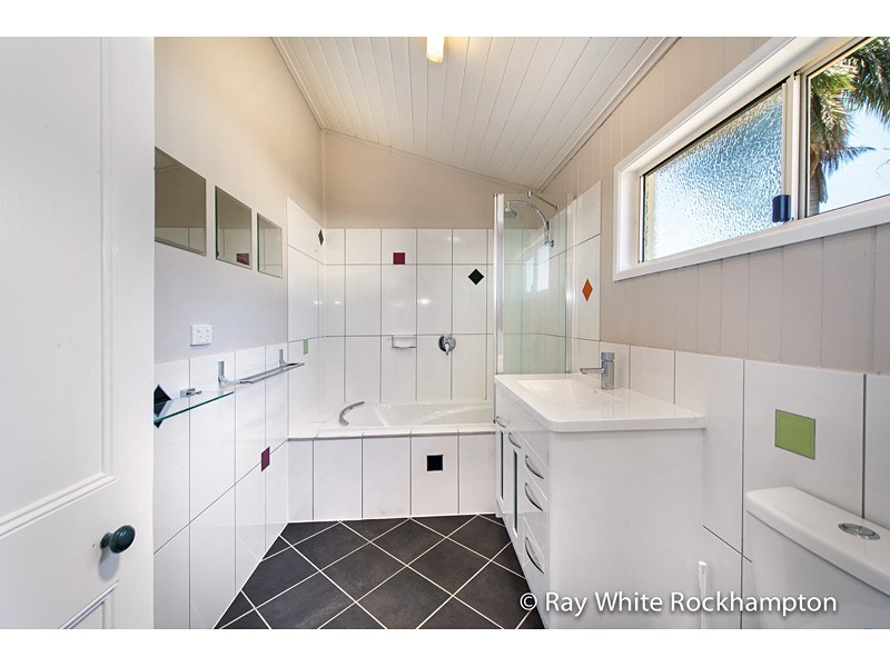 4 Morgan Street, Wandal QLD 4700