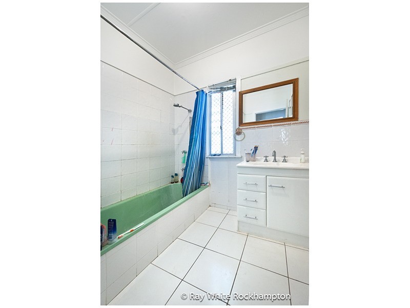 258 Hook Street, Berserker QLD 4701