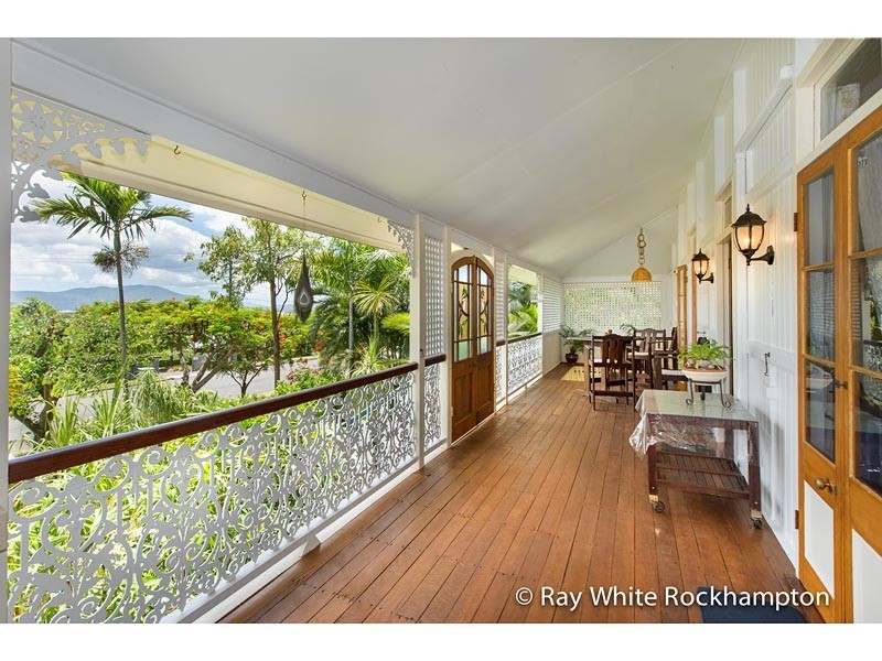 36 Lennox Street, The Range QLD 4700