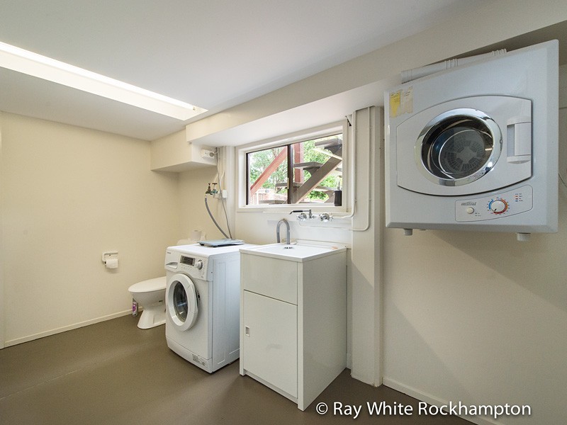 246 Flowers Avenue, Frenchville QLD 4701