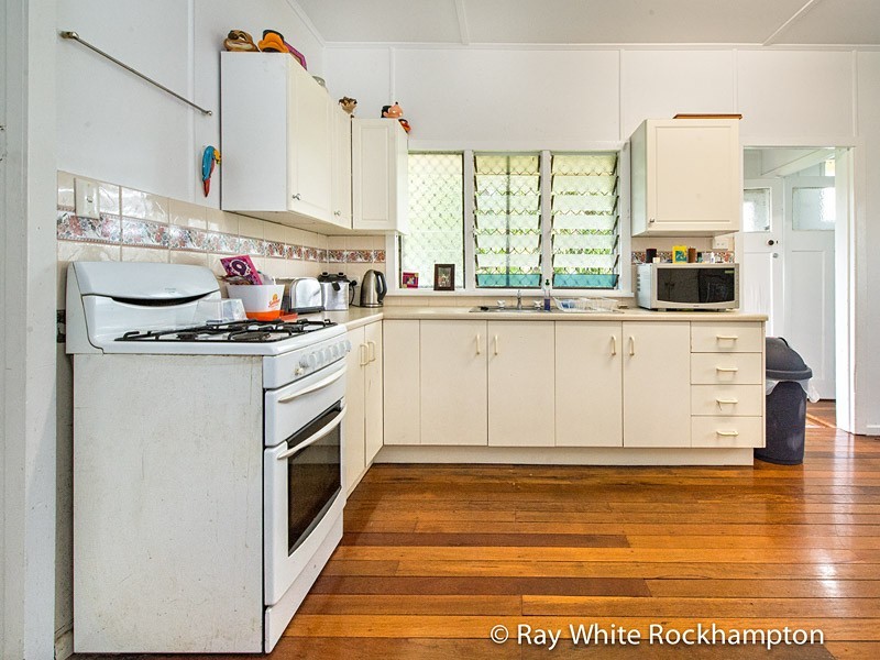 136 Bremner Street, Berserker QLD 4701