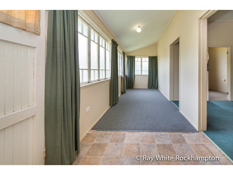 3 Ann Street, The Range QLD 4700