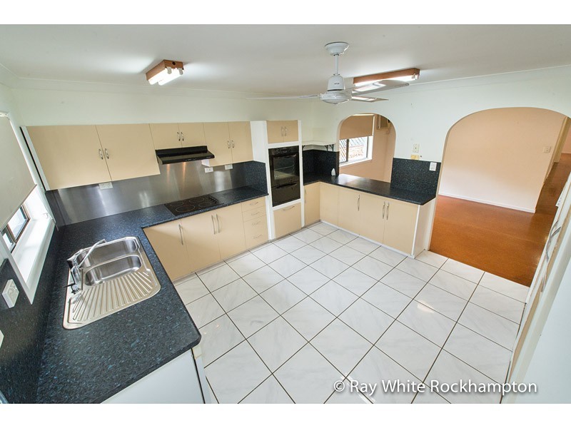 362 Lawrence Avenue, Frenchville QLD 4701