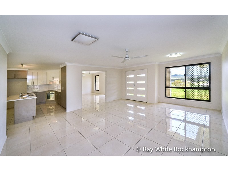 8 Benrhys Court, Rockyview QLD 4701