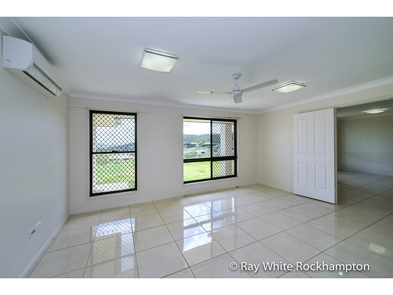 8 Benrhys Court, Rockyview QLD 4701