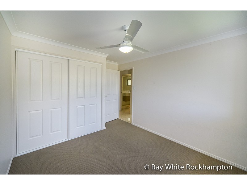 8 Benrhys Court, Rockyview QLD 4701