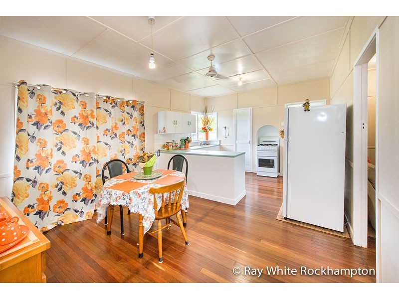 180 Grimley Street, Koongal QLD 4701