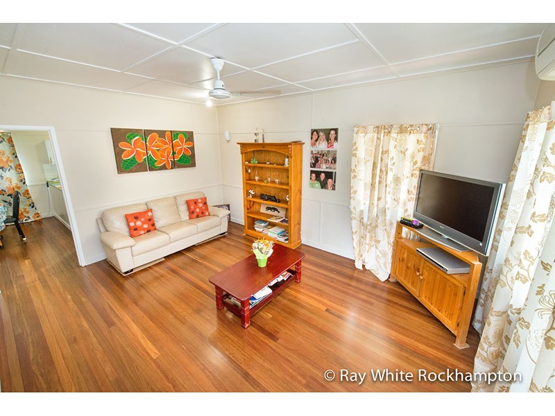 180 Grimley Street, Koongal QLD 4701