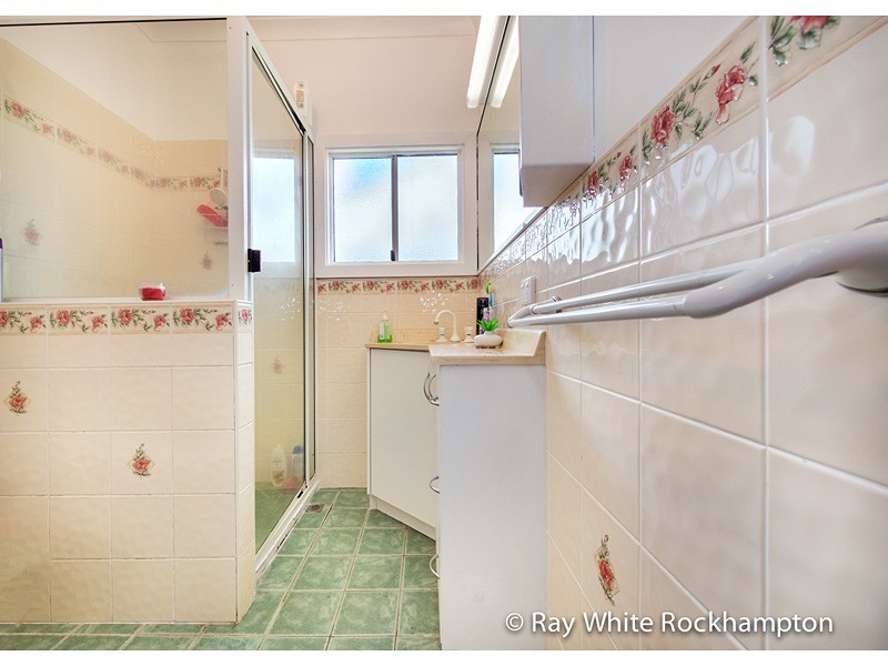 180 Grimley Street, Koongal QLD 4701