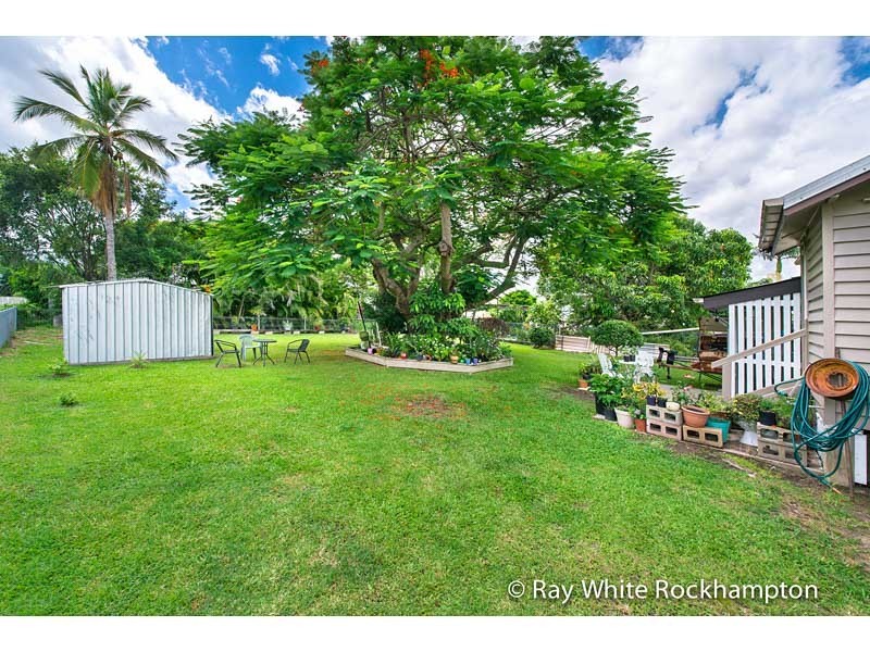 180 Grimley Street, Koongal QLD 4701