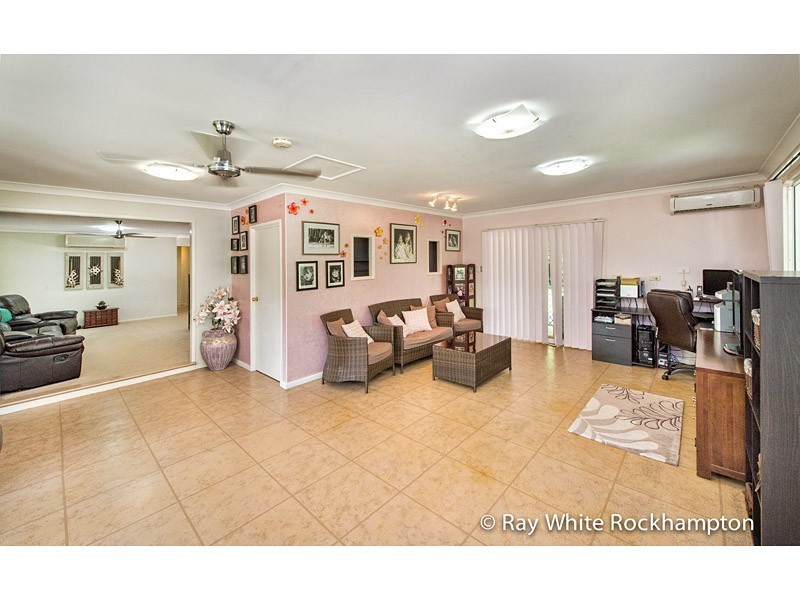 31 Rhys Avenue, The Caves QLD 4702