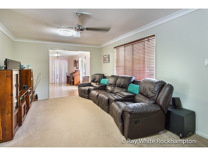 31 Rhys Avenue, The Caves QLD 4702