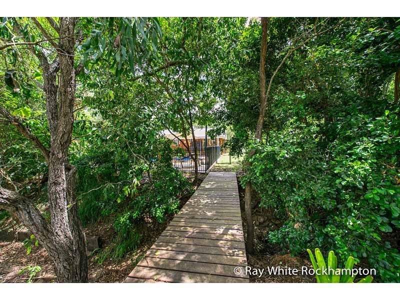 31 Rhys Avenue, The Caves QLD 4702