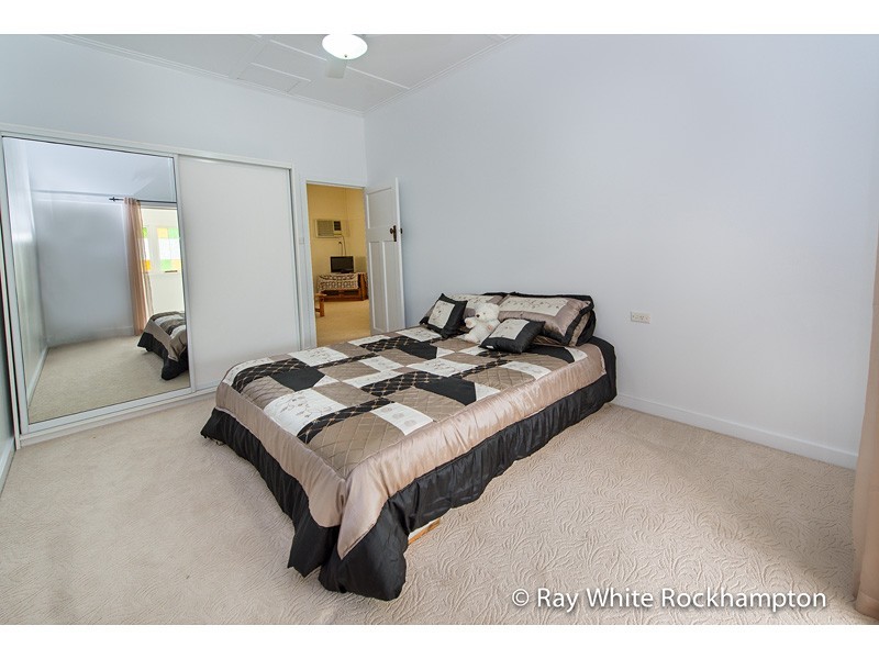 162 Glenmore Road, Park Avenue QLD 4701