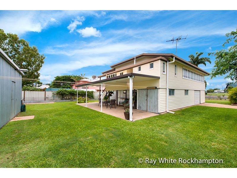 162 Glenmore Road, Park Avenue QLD 4701