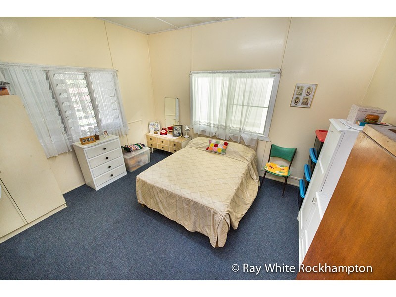 270 Dean Street, Berserker QLD 4701