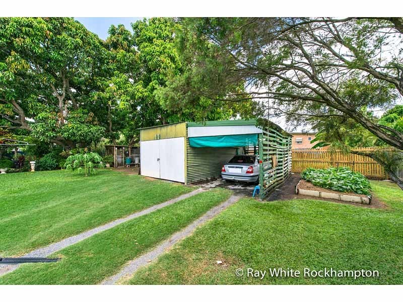 270 Dean Street, Berserker QLD 4701