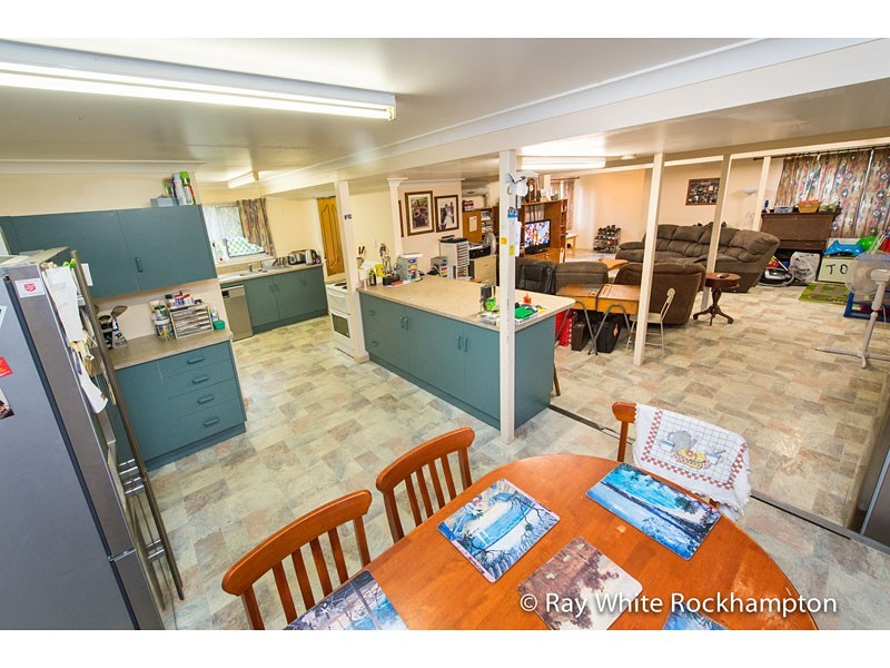 27 McKelligett Street, Wandal QLD 4700