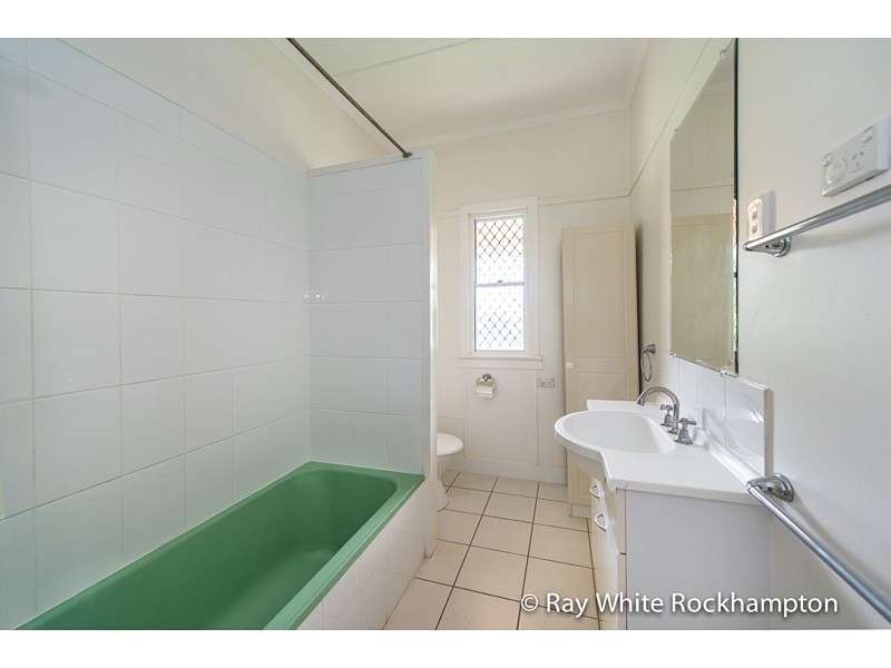 146 Mostyn Street, Berserker QLD 4701