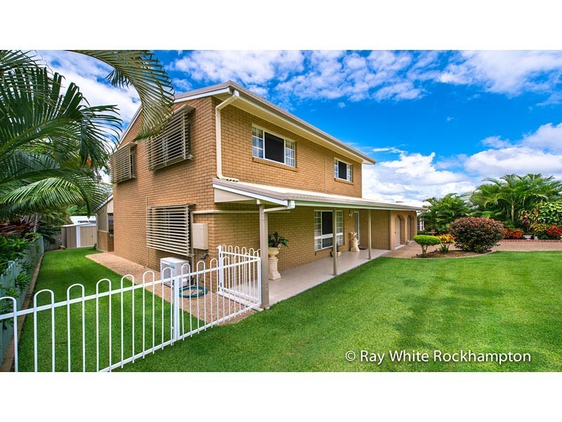 12 Rees Jones Close, Frenchville QLD 4701