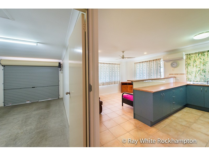 8/385 Shand Street, Frenchville QLD 4701