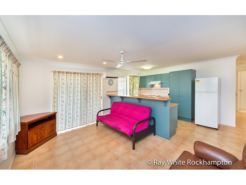 8/385 Shand Street, Frenchville QLD 4701