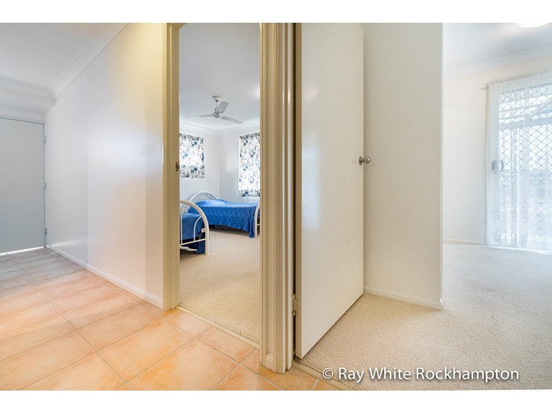 8/385 Shand Street, Frenchville QLD 4701