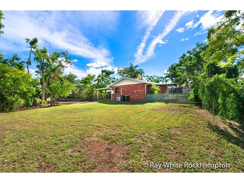 32 Thozet Road, Koongal QLD 4701