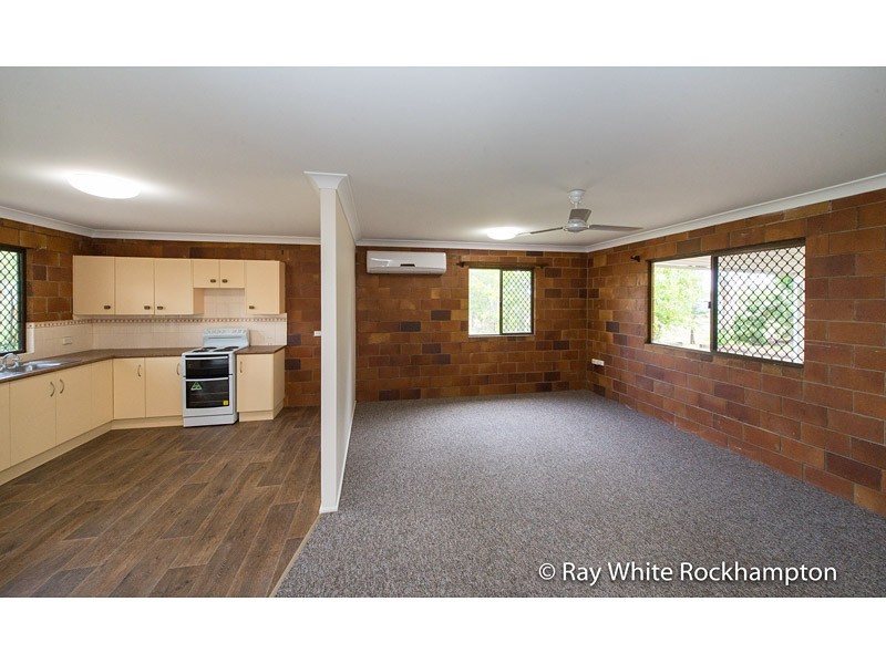 32 Thozet Road, Koongal QLD 4701