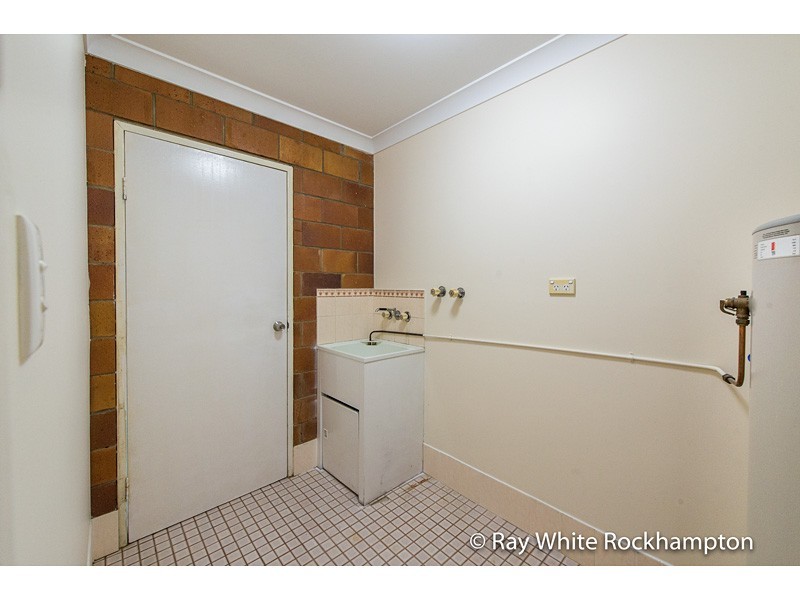 32 Thozet Road, Koongal QLD 4701