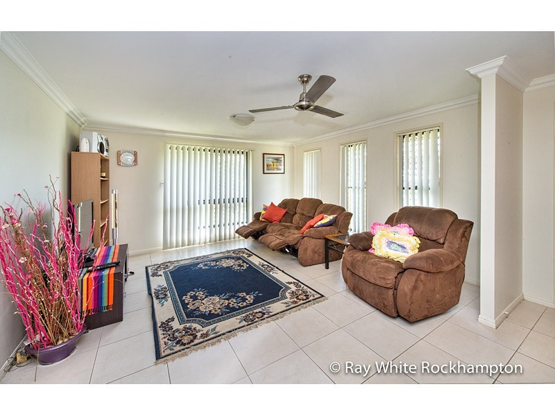 5 Mitchell Court, Gracemere QLD 4702