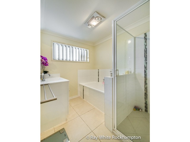 5 Mitchell Court, Gracemere QLD 4702