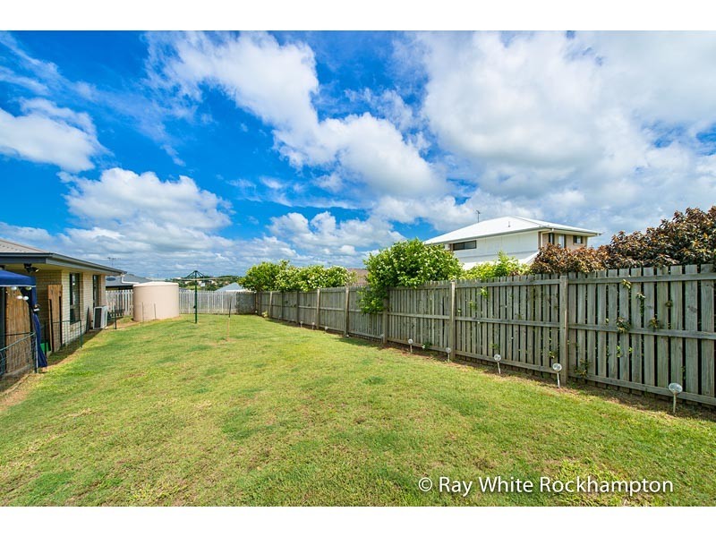 5 Mitchell Court, Gracemere QLD 4702