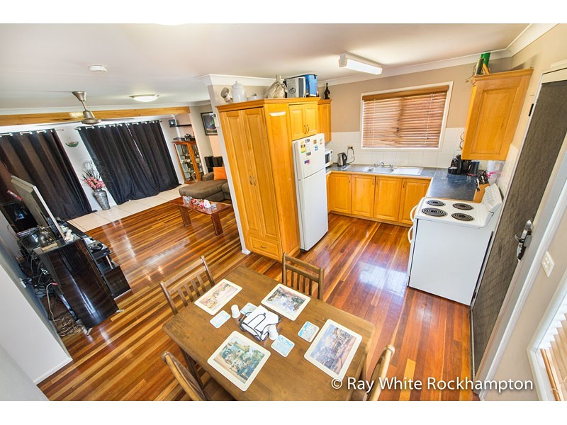 7 Duffy Street, Kawana QLD 4701