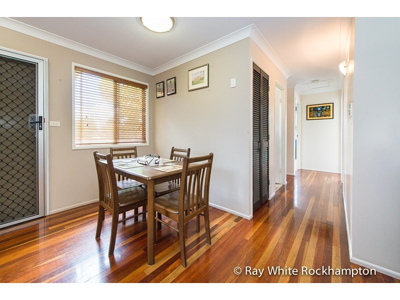 7 Duffy Street, Kawana QLD 4701