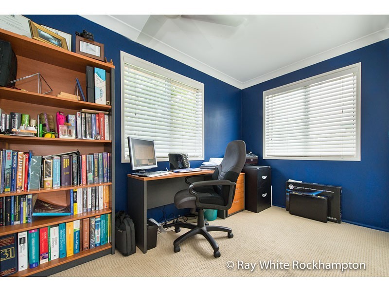 7 Duffy Street, Kawana QLD 4701