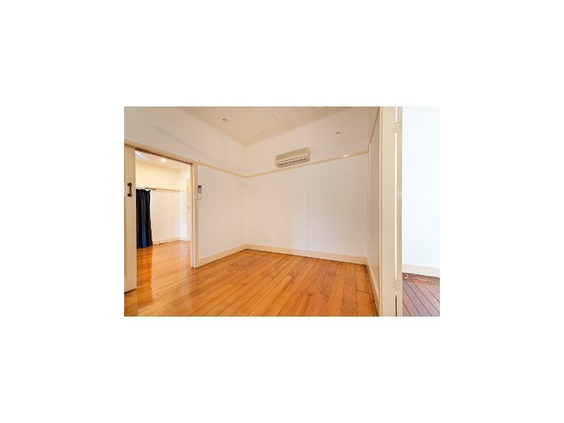 18 Jardine Street, Wandal QLD 4700