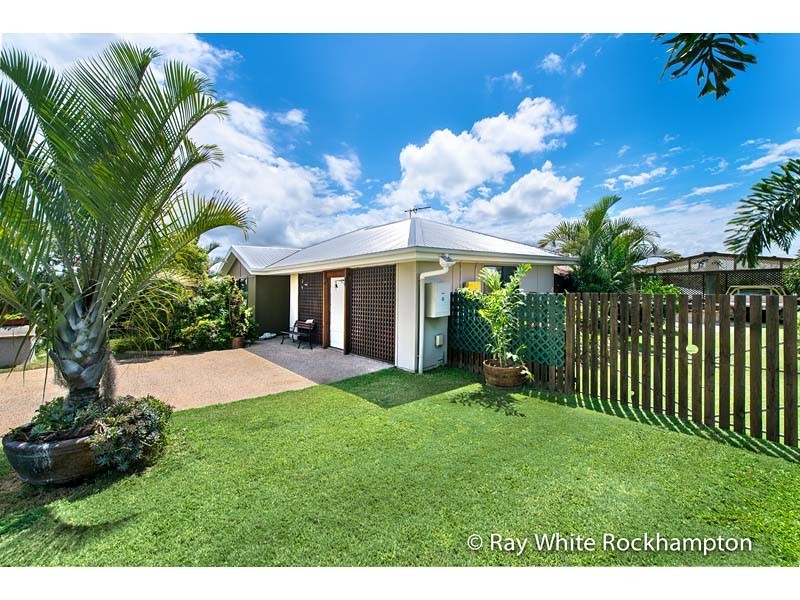 12 Angela Court, Gracemere QLD 4702