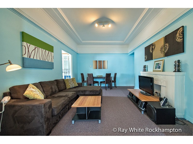 57 Deacon Street, Berserker QLD 4701