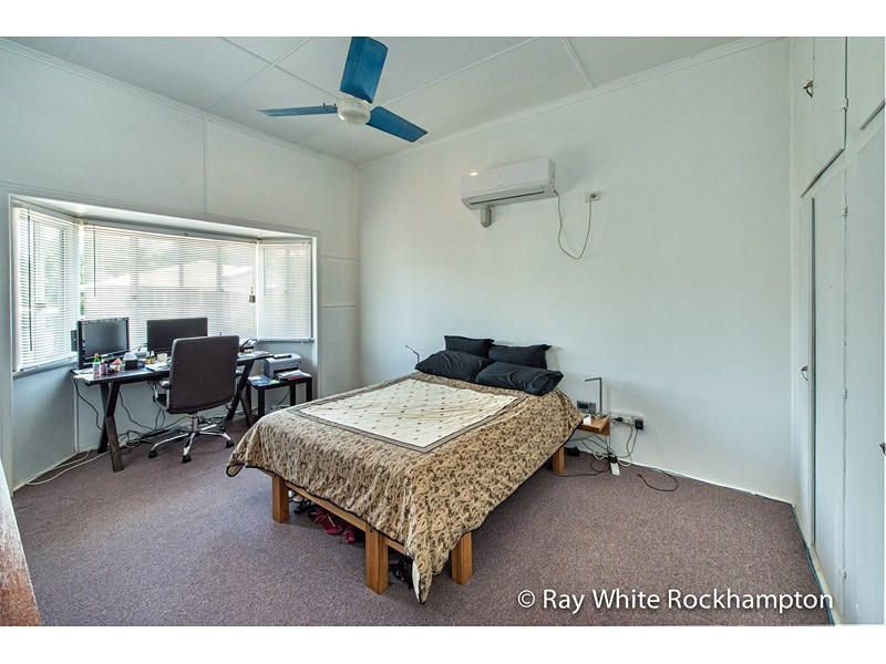 57 Deacon Street, Berserker QLD 4701