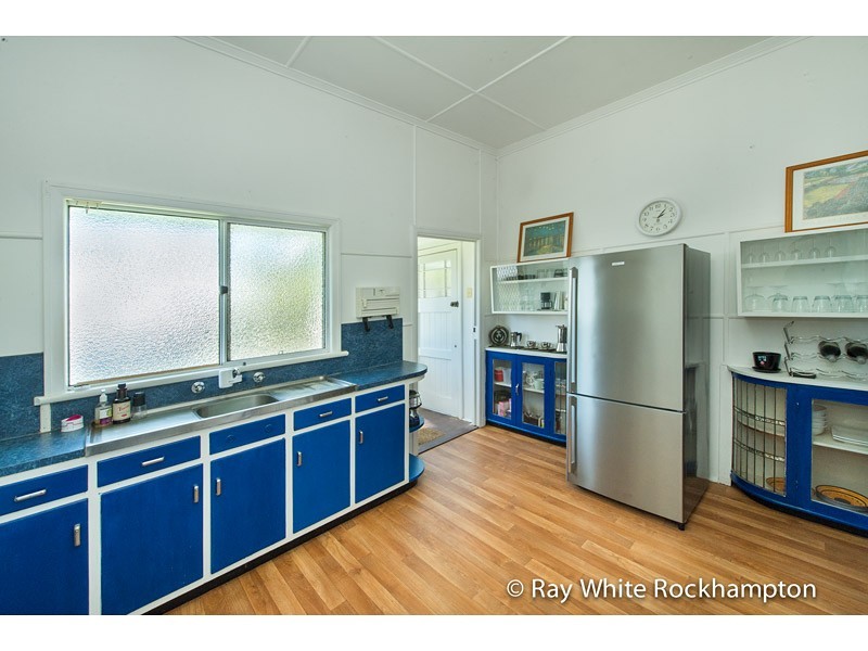57 Deacon Street, Berserker QLD 4701