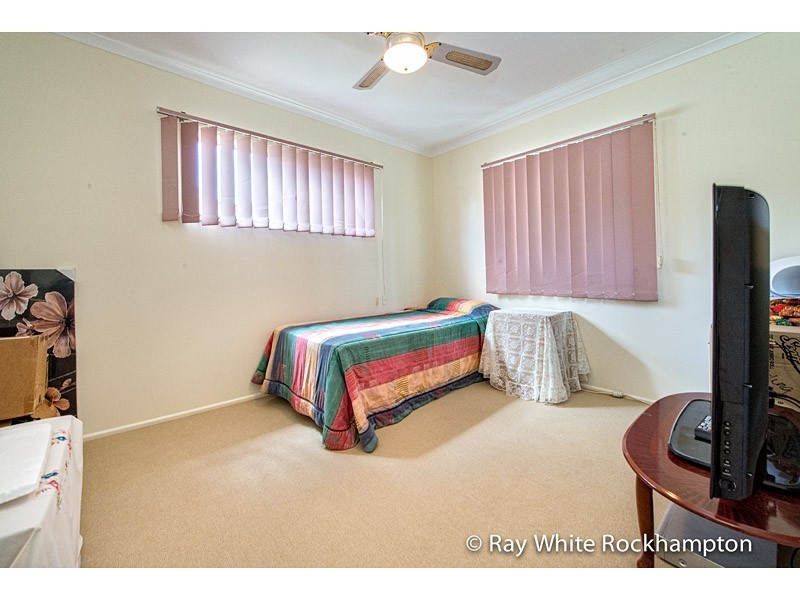 293 Blanchfield Street, Koongal QLD 4701