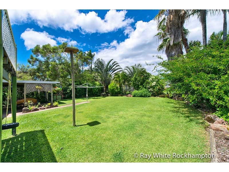 293 Blanchfield Street, Koongal QLD 4701