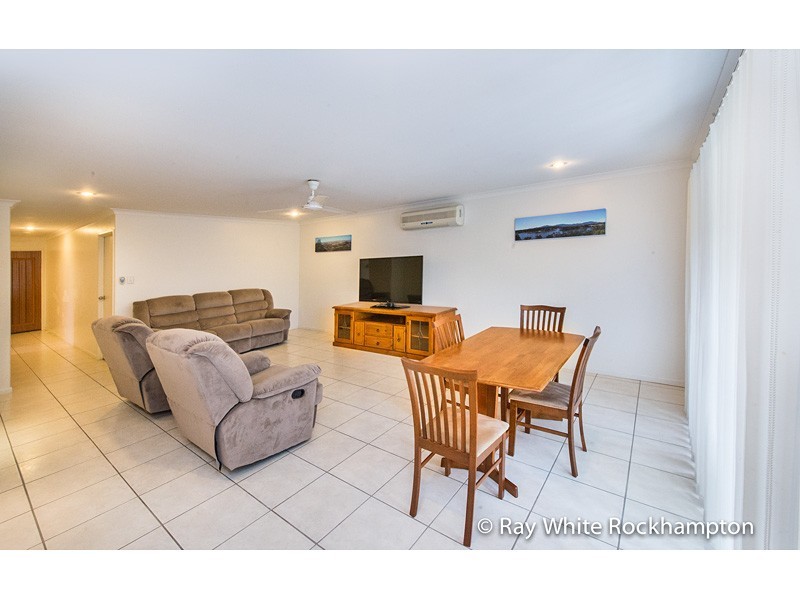 9/40 Carara Drive, Kawana QLD 4701