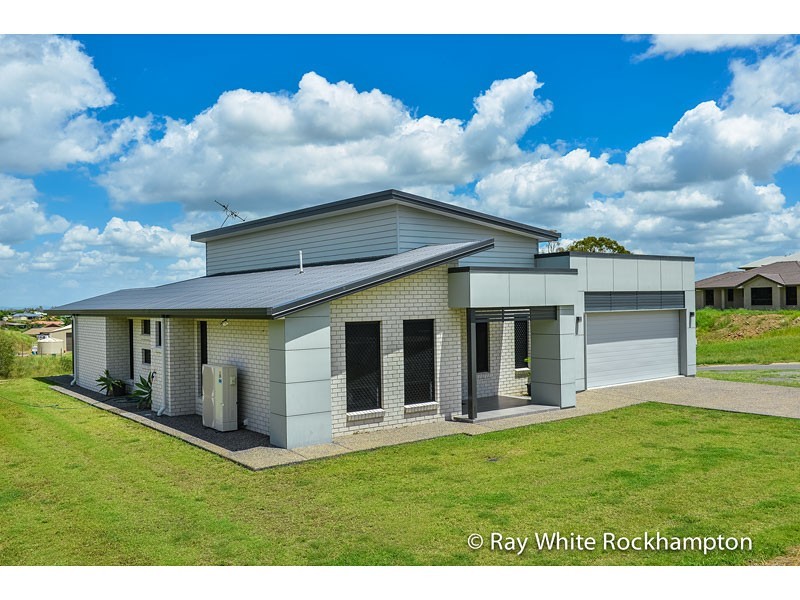 136 Constance Avenue, Rockyview QLD 4701