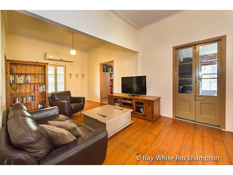 15 Franks Street, Berserker QLD 4701