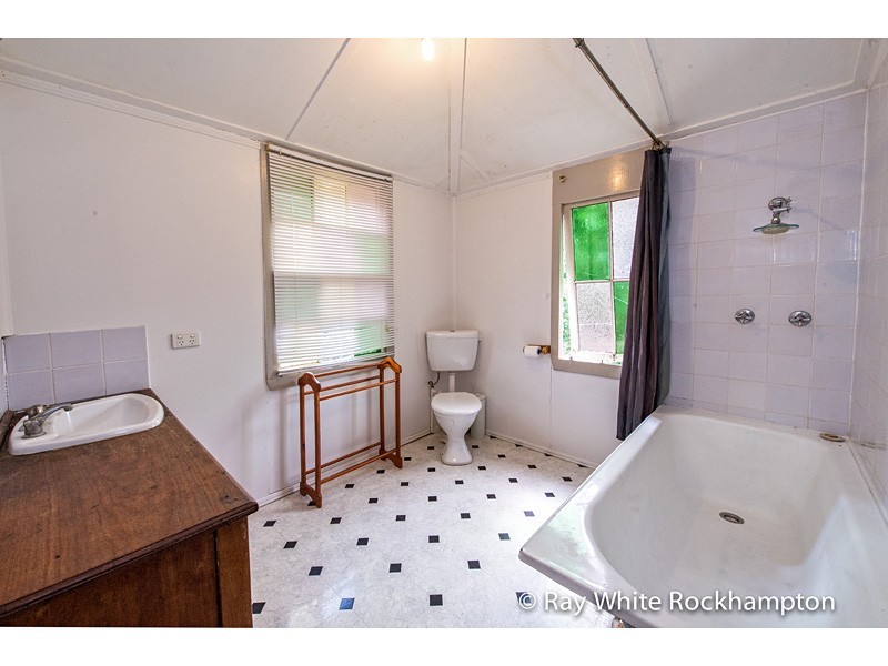 15 Franks Street, Berserker QLD 4701
